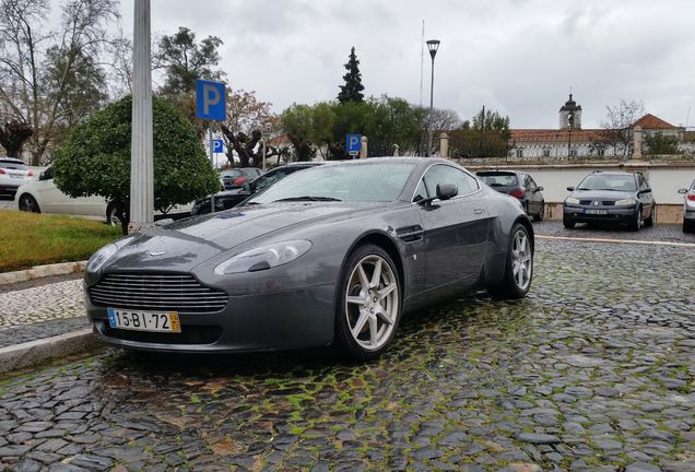 Aston Martin V8 Vantage