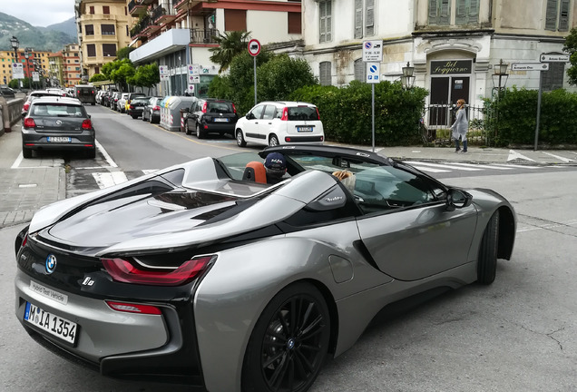 BMW i8 Roadster