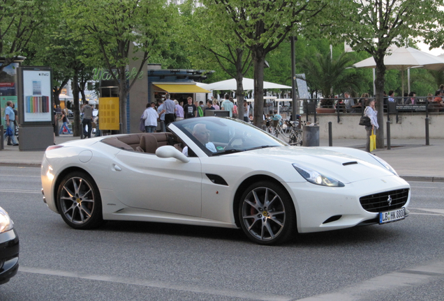 Ferrari California