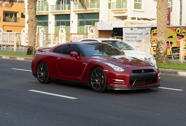 Nissan GT-R 2014