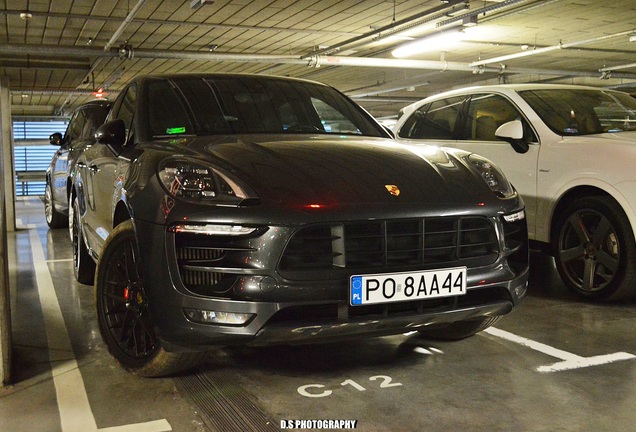 Porsche 95B Macan GTS