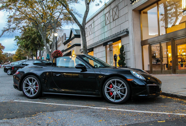 Porsche 991 Carrera 4S Cabriolet MkII