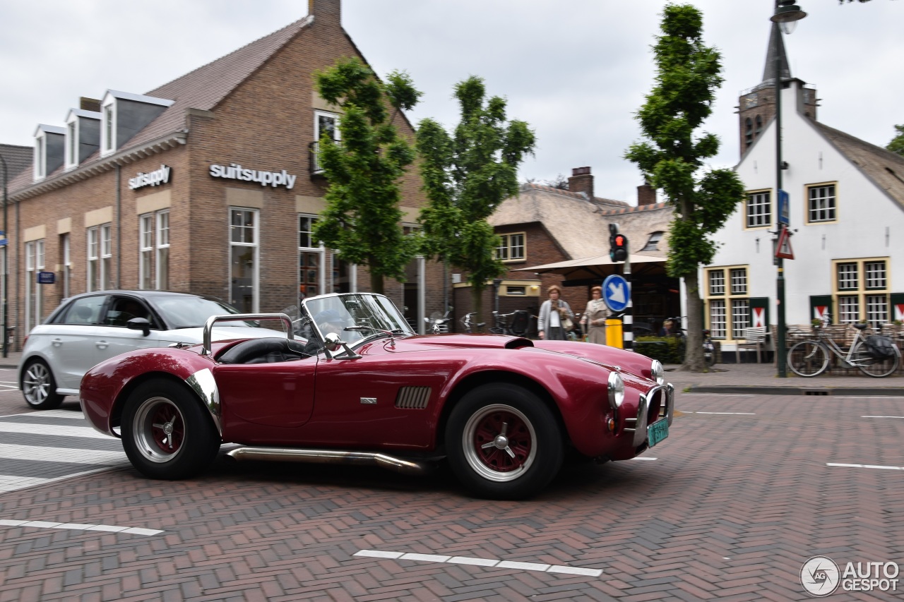 AC Cobra Superformance 427