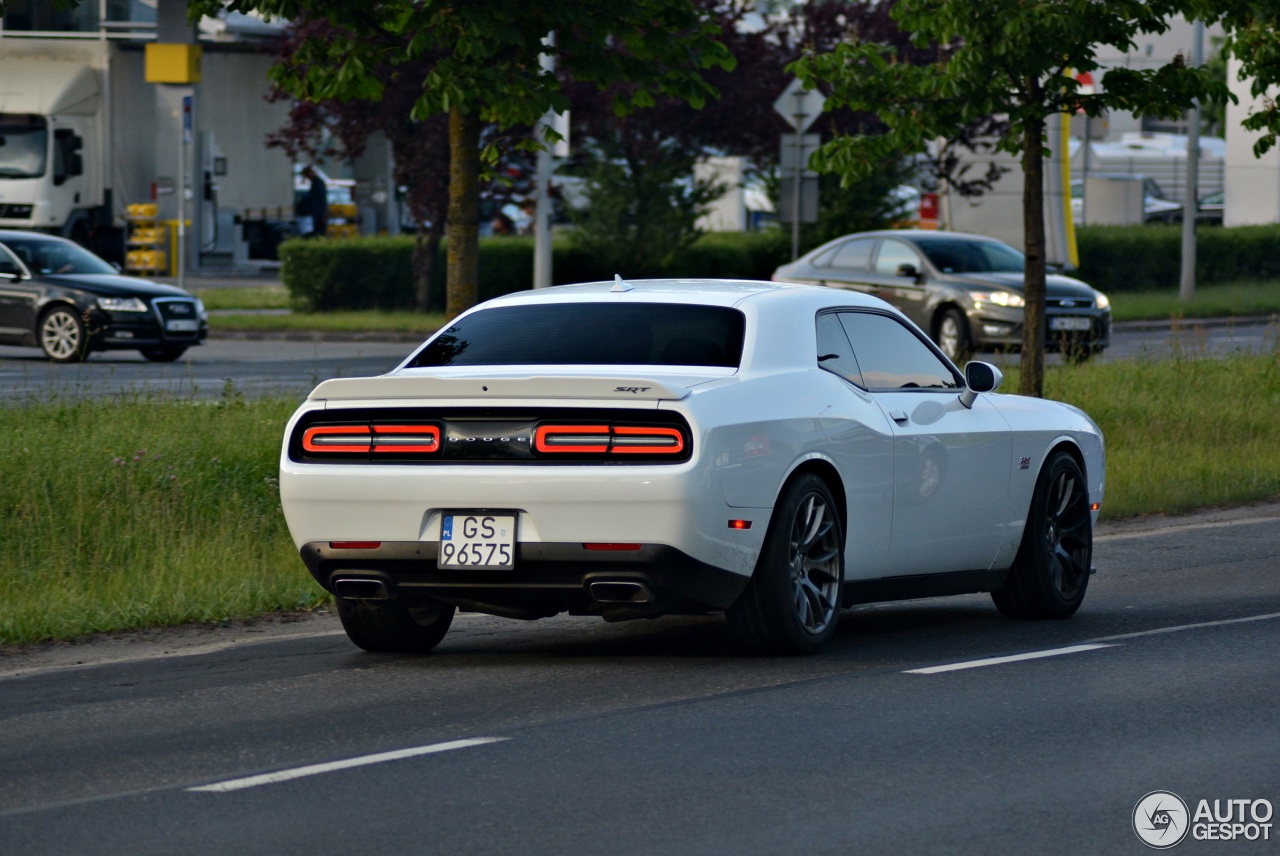 Dodge Challenger SRT 392 2015