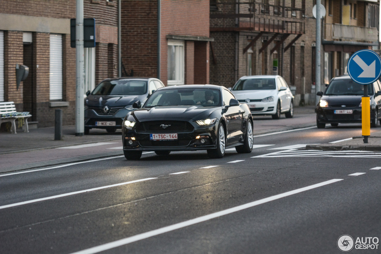 Ford Mustang GT 2015