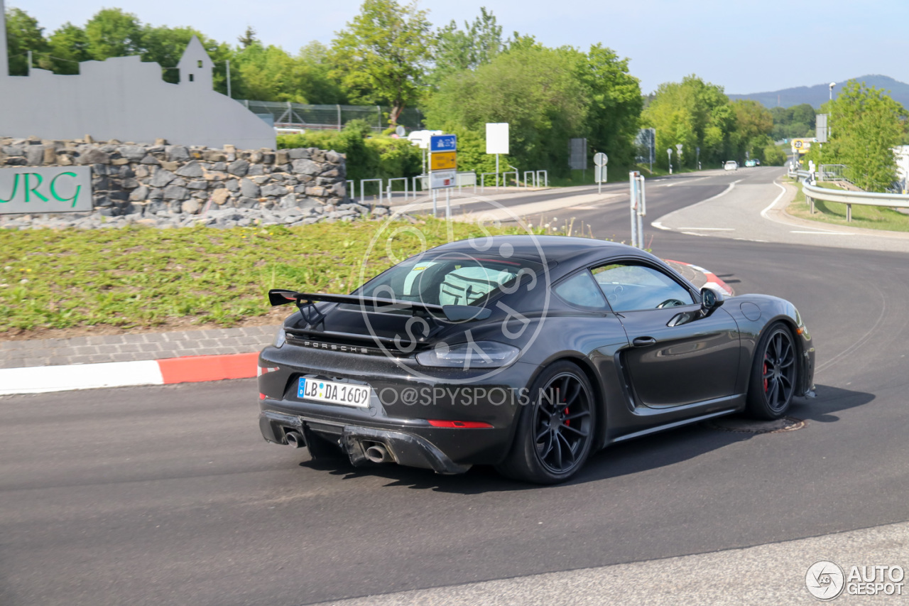 Porsche 718 Cayman GT4