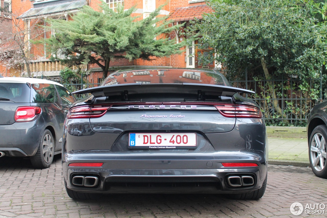 Porsche 971 Panamera Turbo