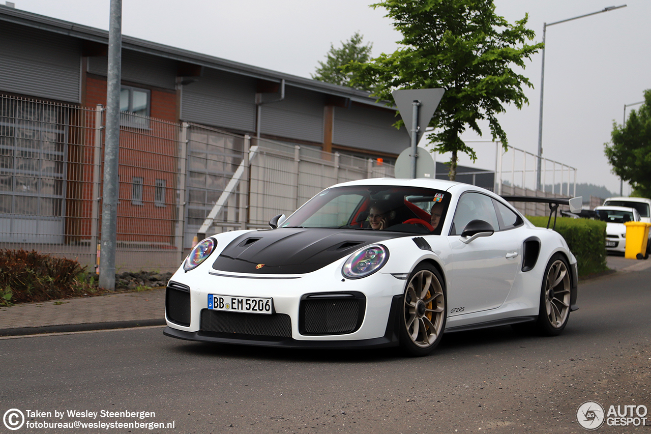 Porsche 991 GT2 RS