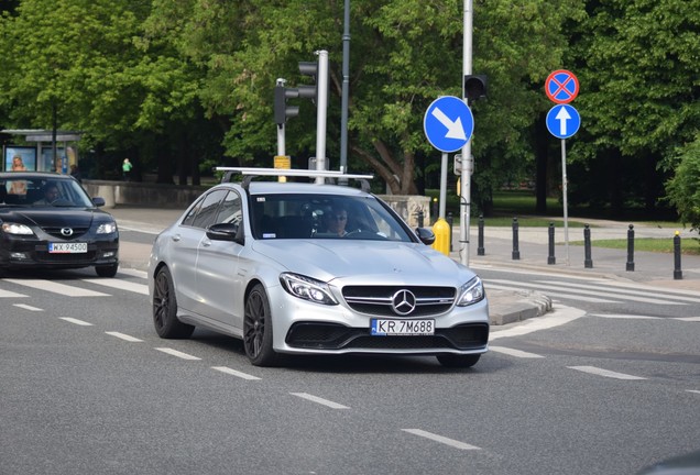 Mercedes-AMG C 63 S W205