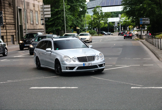 Mercedes-Benz E 63 AMG Combi