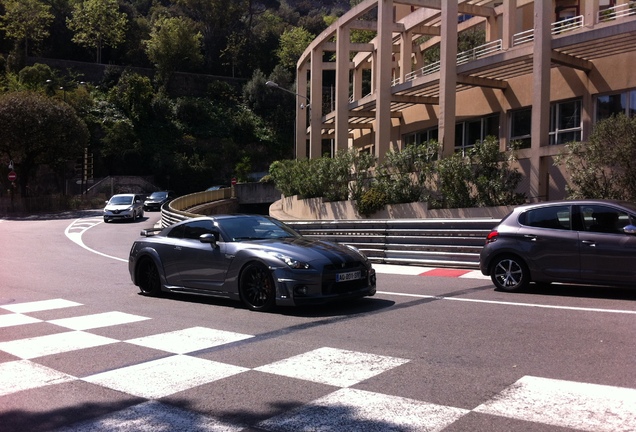 Nissan GT-R WALD Sports Line Black Bison Edition