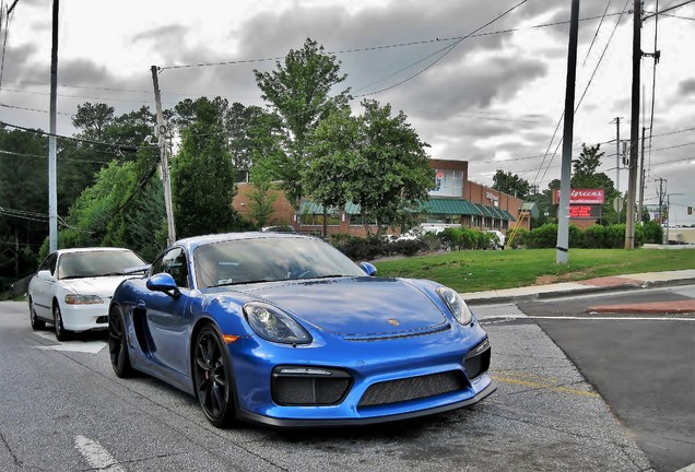 Porsche 981 Cayman GT4