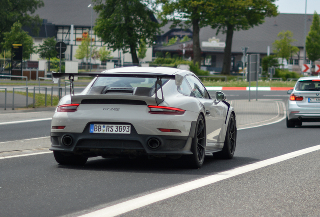 Porsche 991 GT2 RS