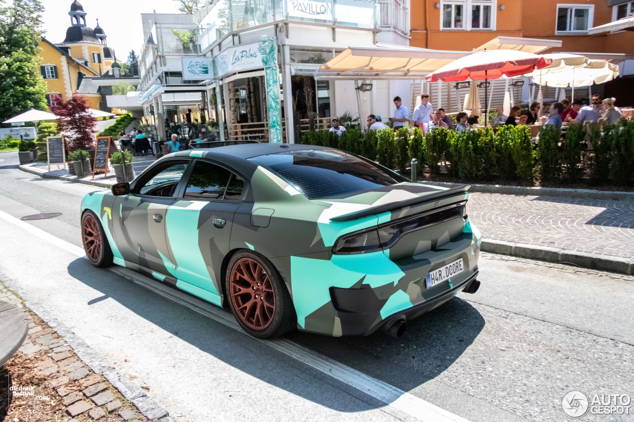 Dodge Charger SRT Hellcat