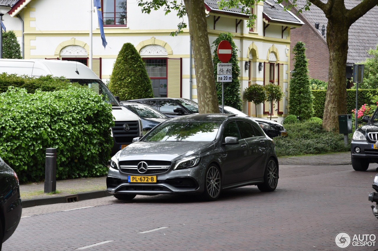 Mercedes-AMG A 45 W176 2015