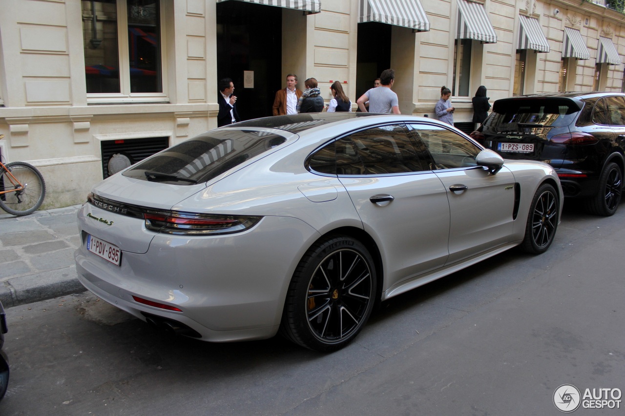 Porsche 971 Panamera Turbo S E-Hybrid