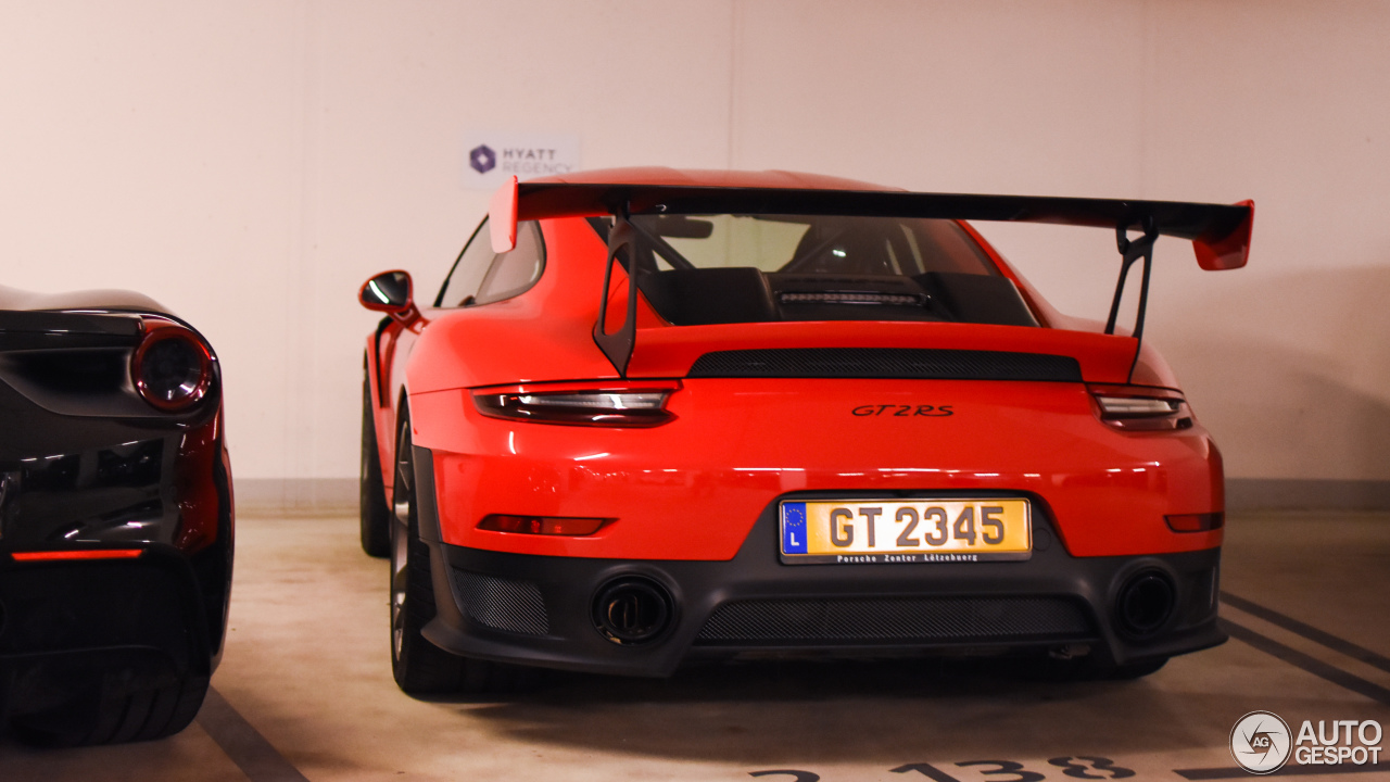 Porsche 991 GT2 RS