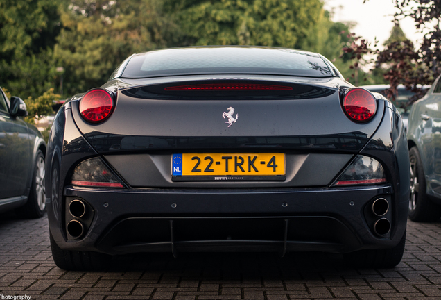 Ferrari California