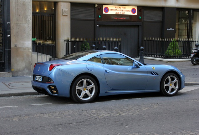 Ferrari California