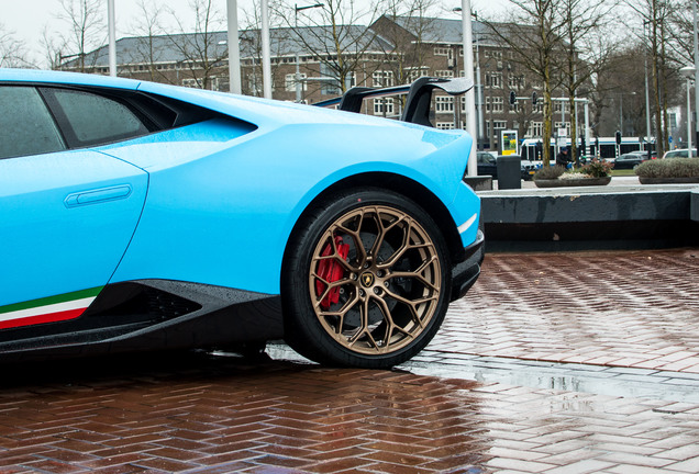 Lamborghini Huracán LP640-4 Performante