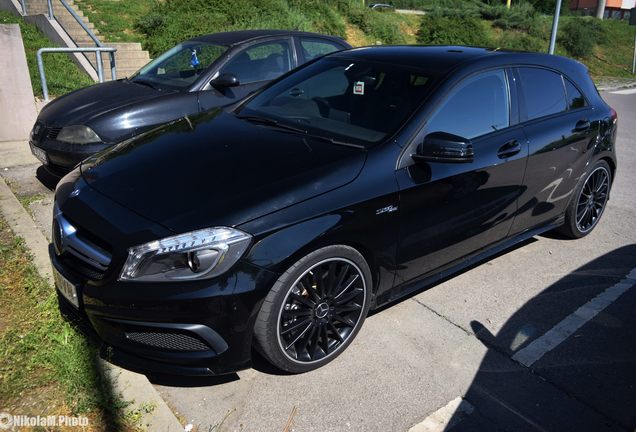 Mercedes-Benz A 45 AMG