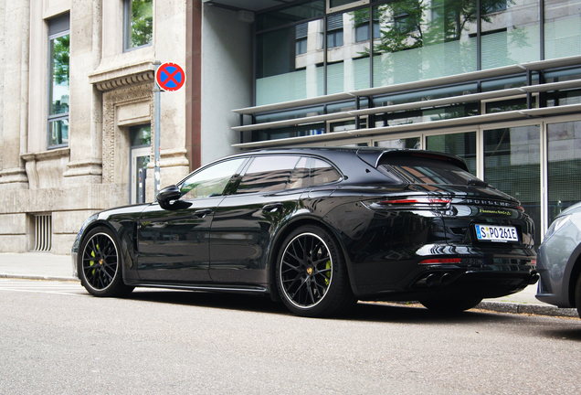 Porsche 971 Panamera Turbo S E-Hybrid Sport Turismo