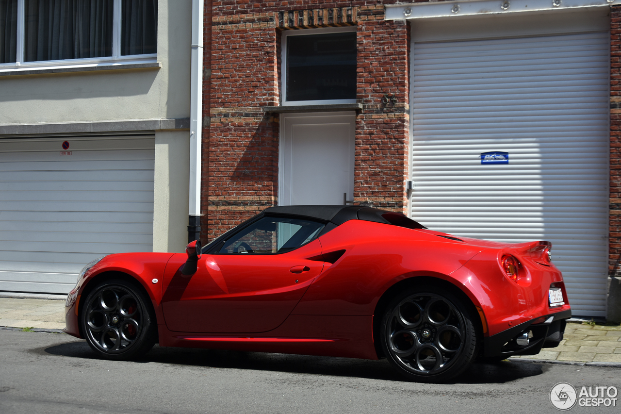 Alfa Romeo 4C Spider