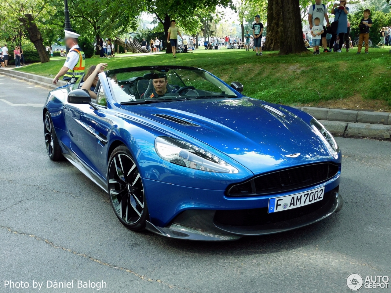 Aston Martin Vanquish S Volante 2017