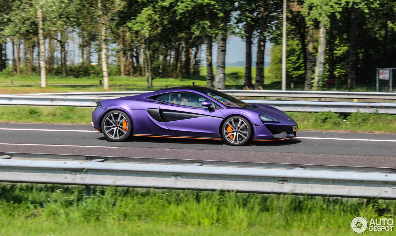 McLaren 570S