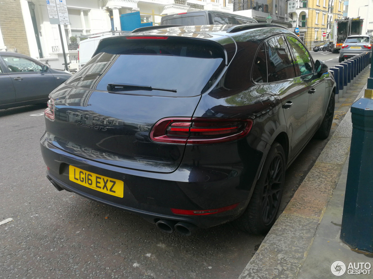 Porsche 95B Macan GTS