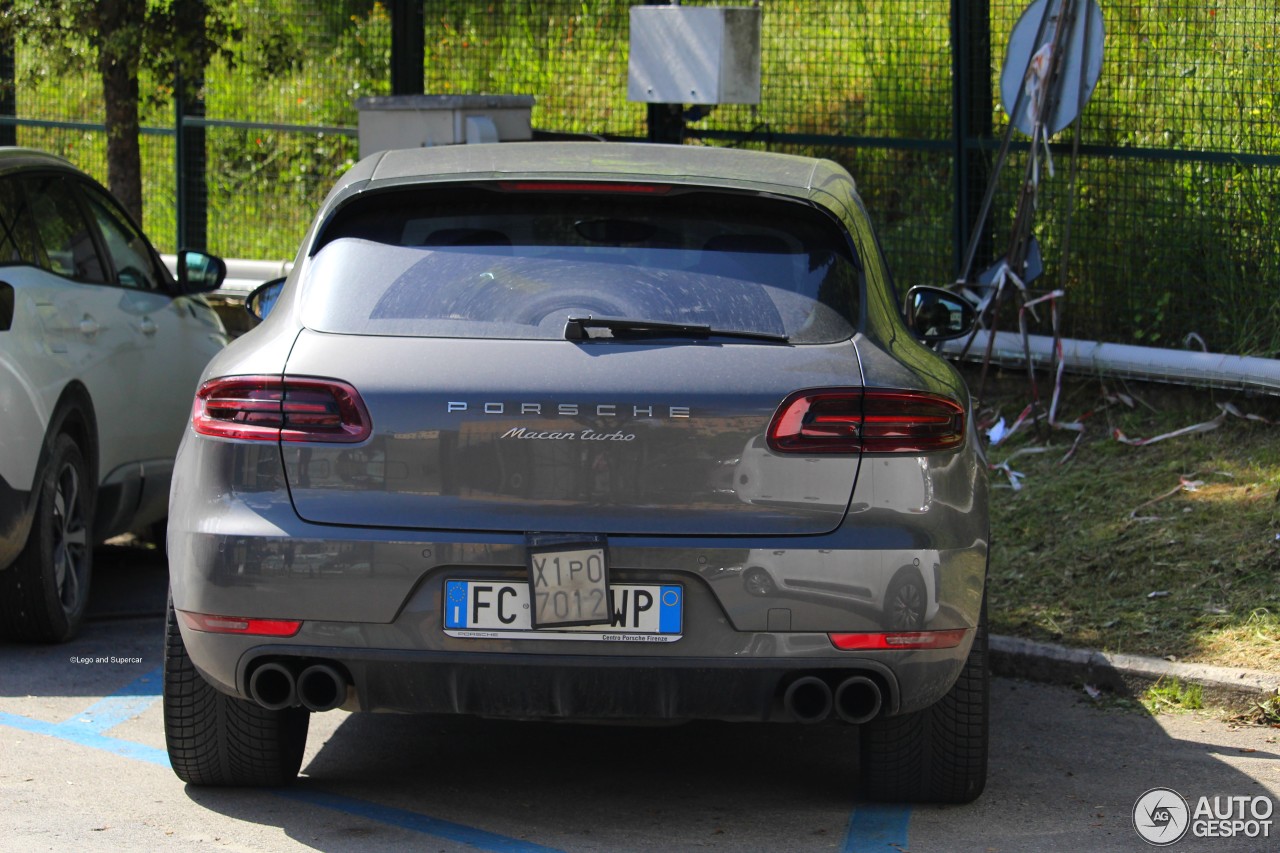 Porsche 95B Macan Turbo