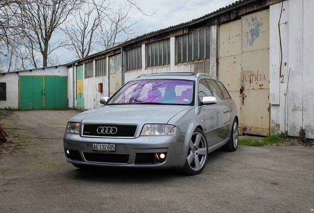 Audi RS6 Avant C5