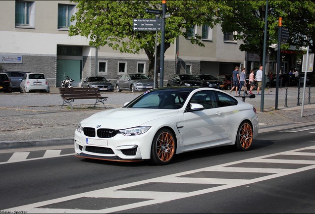 BMW M4 GTS