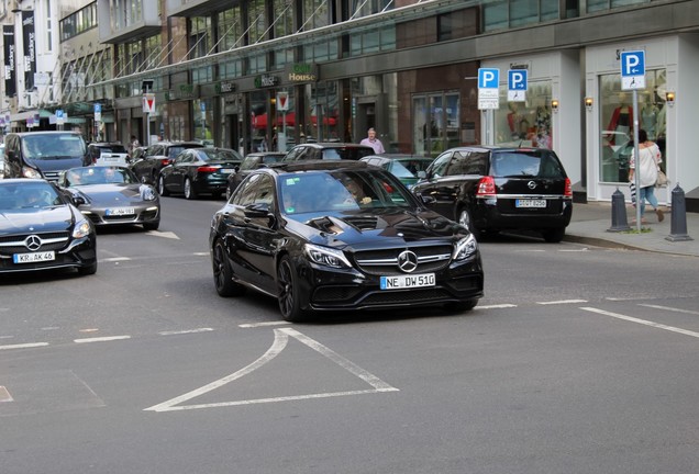 Mercedes-AMG C 63 S W205