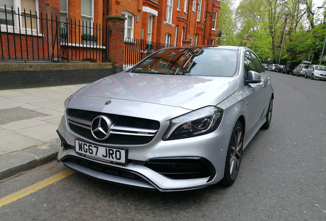 Mercedes-AMG A 45 W176 2015