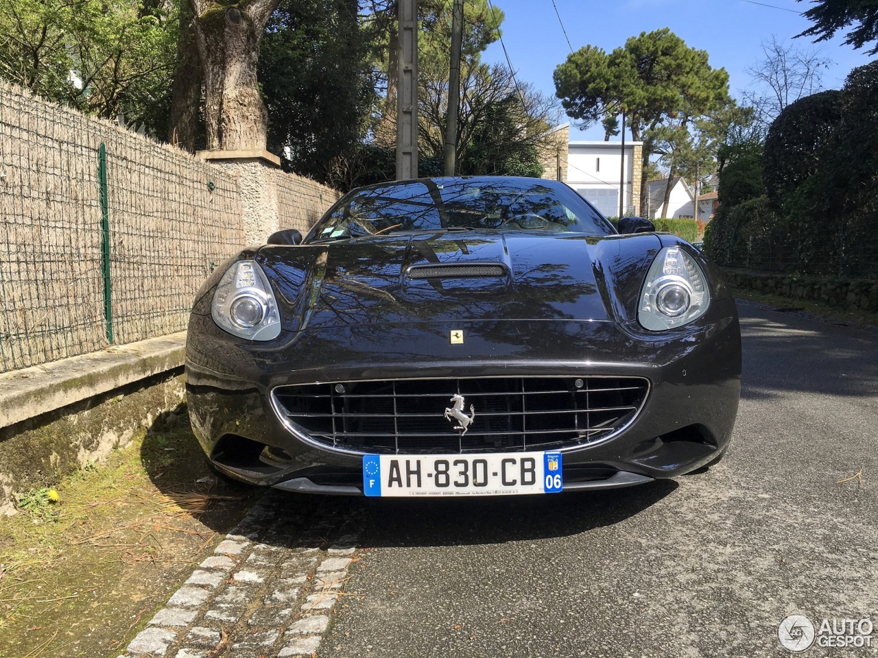 Ferrari California