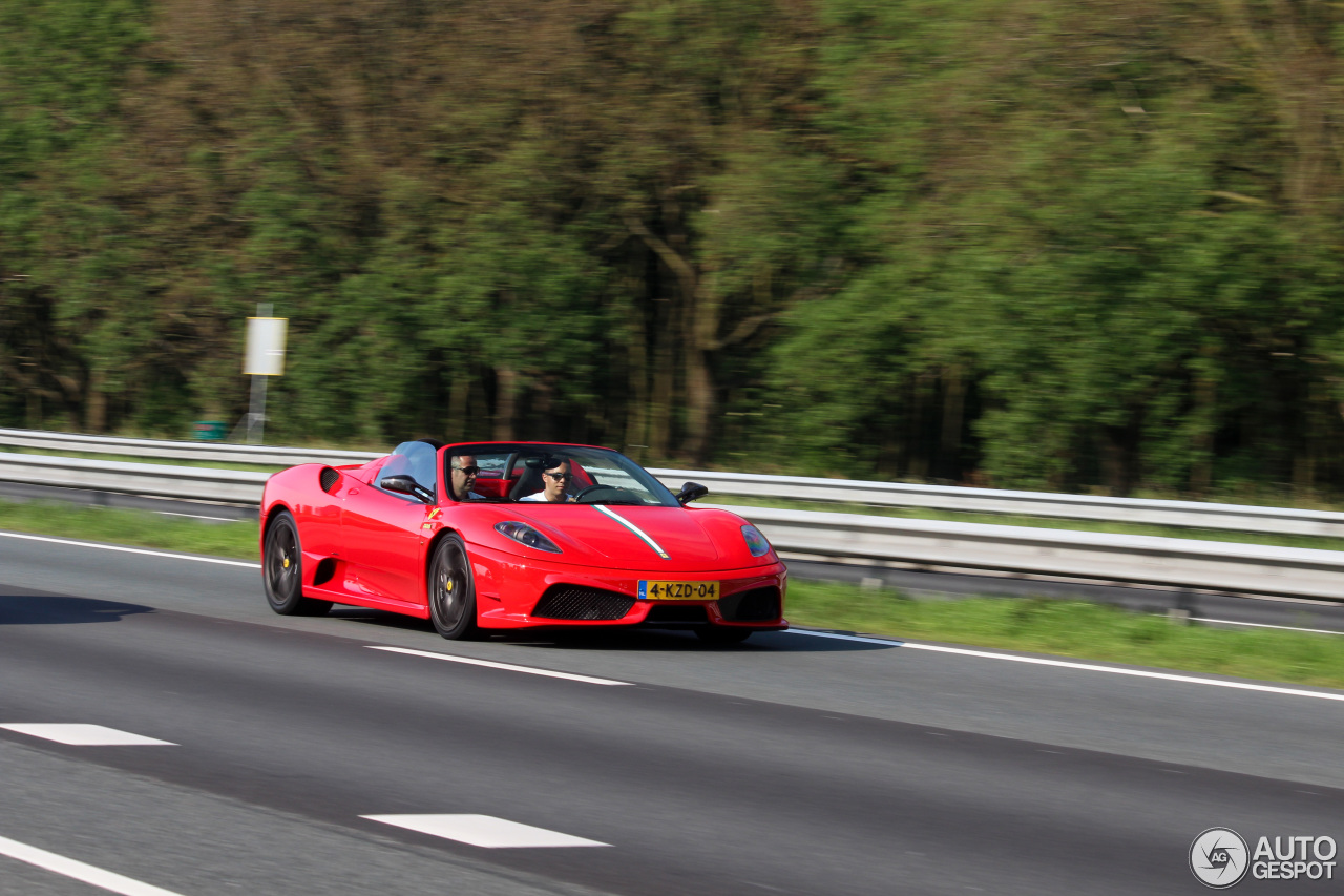 Ferrari Scuderia Spider 16M