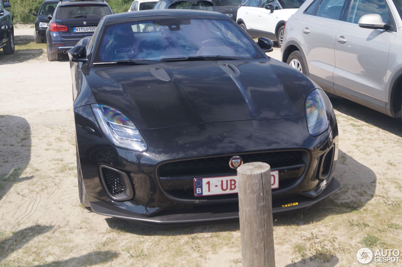 Jaguar F-TYPE 400 Sport Coupé