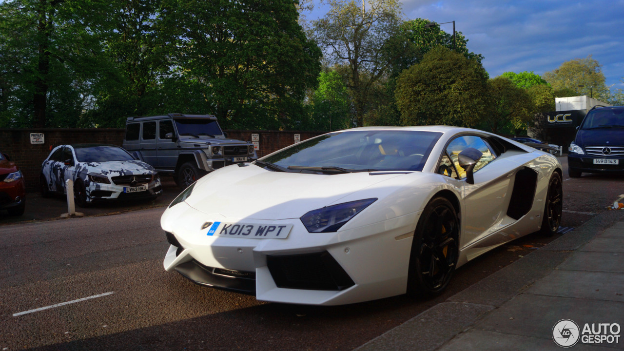 Lamborghini Aventador LP700-4