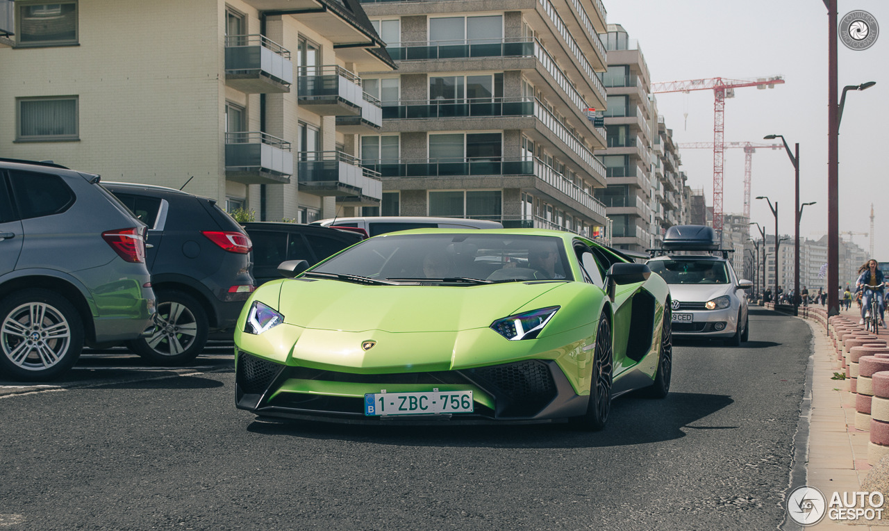 Lamborghini Aventador LP750-4 SuperVeloce