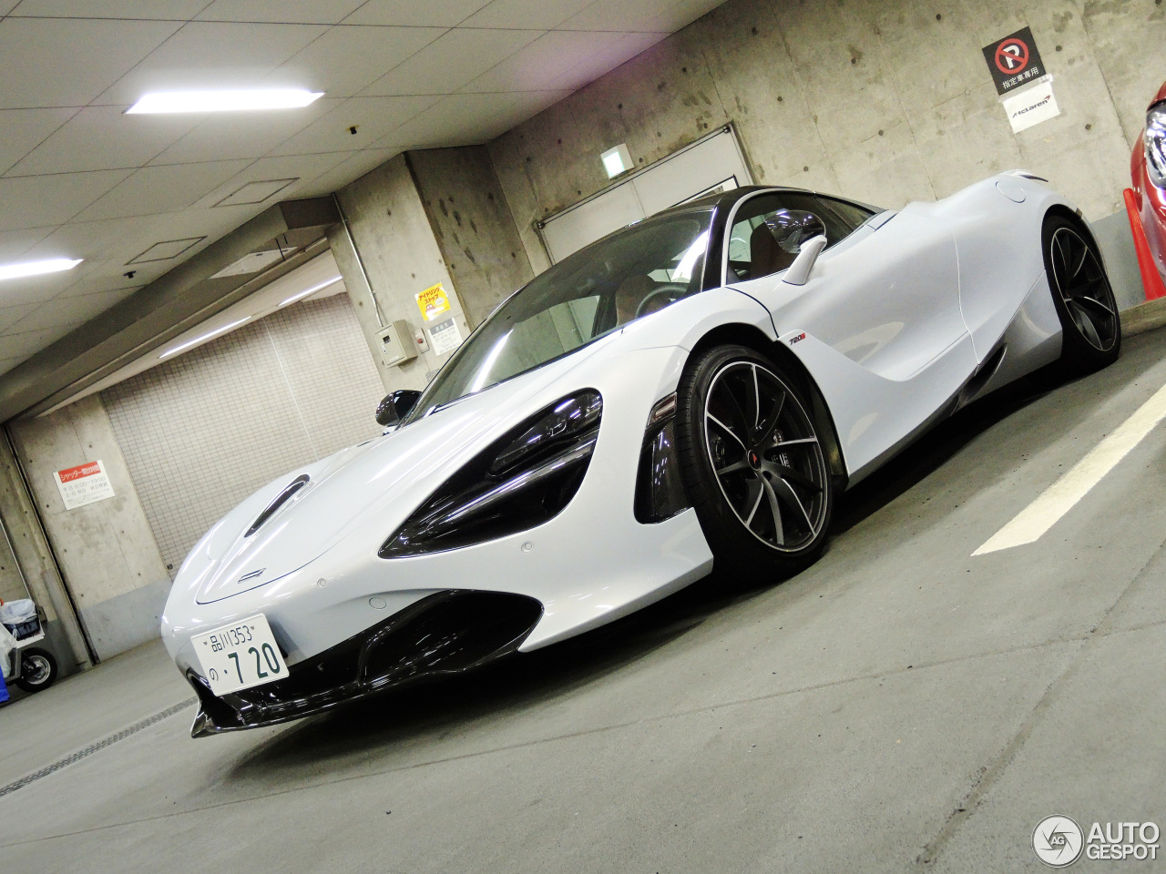 McLaren 720S