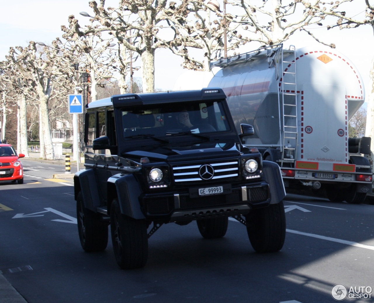 Mercedes-Benz G 500 4X4²