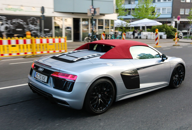 Audi R8 V10 Spyder 2016