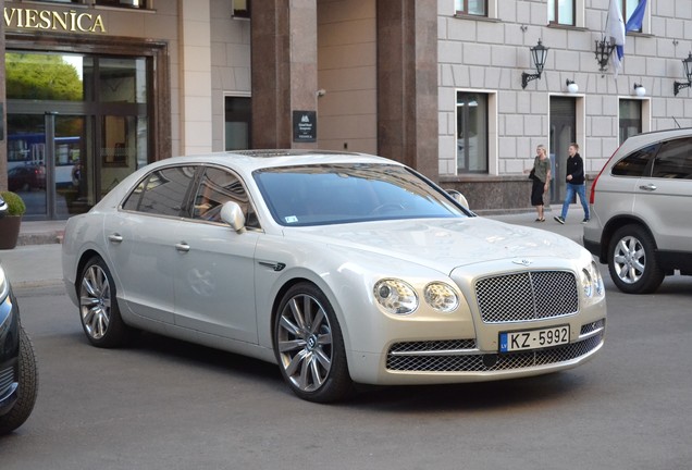 Bentley Flying Spur W12