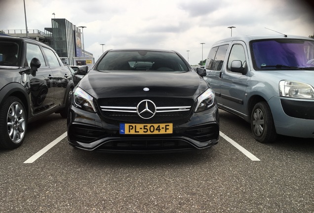 Mercedes-AMG A 45 W176 2015