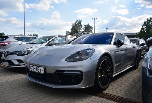 Porsche 971 Panamera Turbo S E-Hybrid