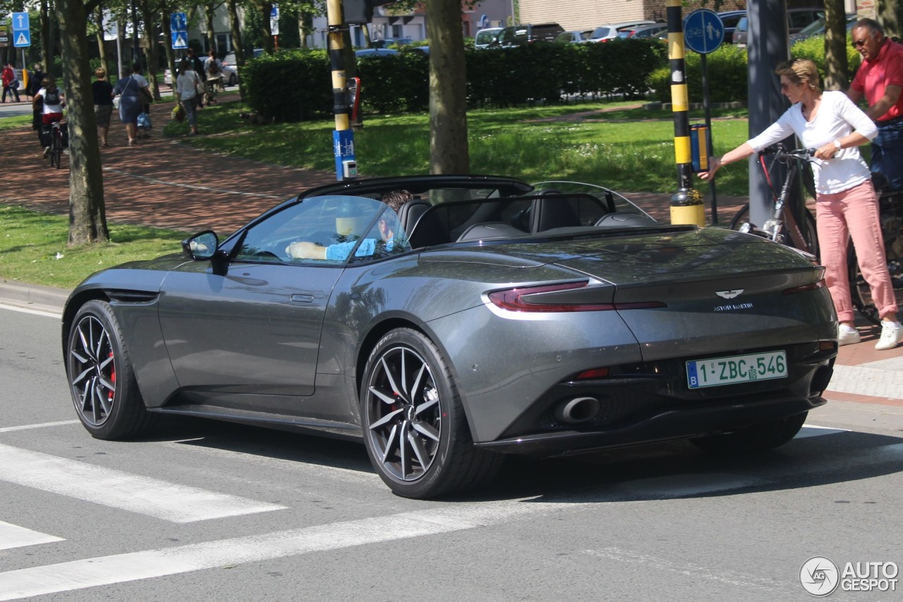 Aston Martin DB11 V8 Volante