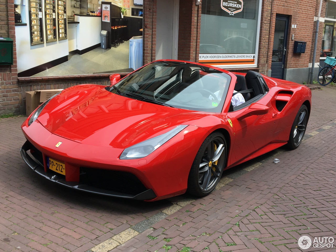 Ferrari 488 Spider