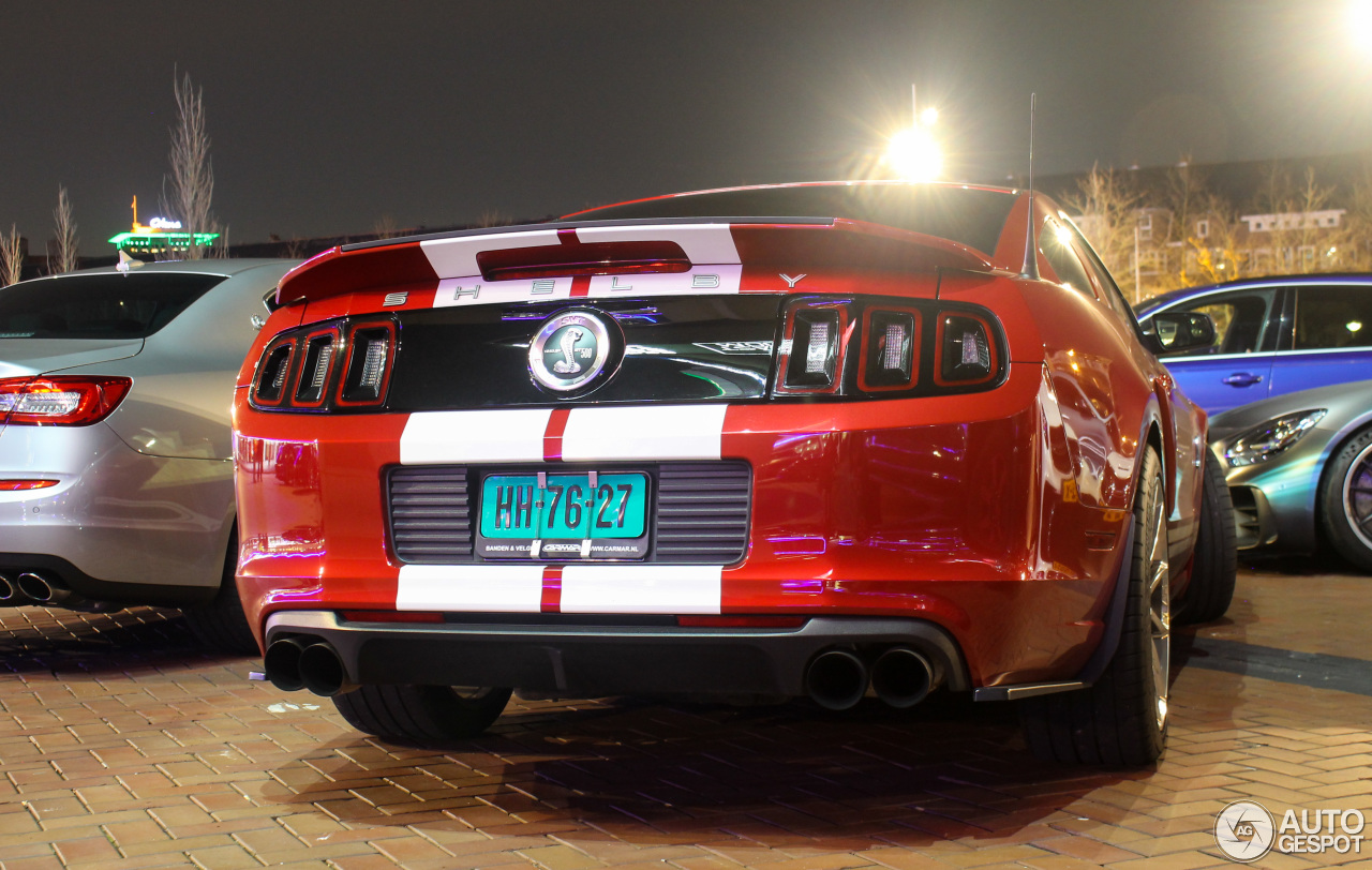 Ford Mustang Shelby GT500 2013