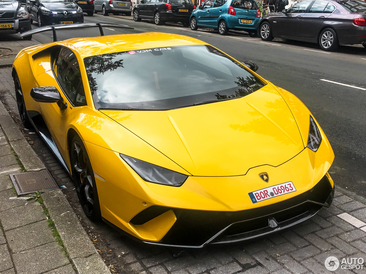 Lamborghini Huracán LP640-4 Performante